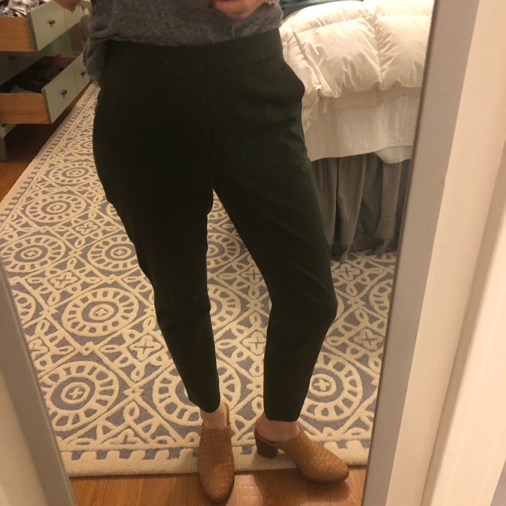 Banana Republic High Rise Slim Ankle 6 Petite (2 pairs)
